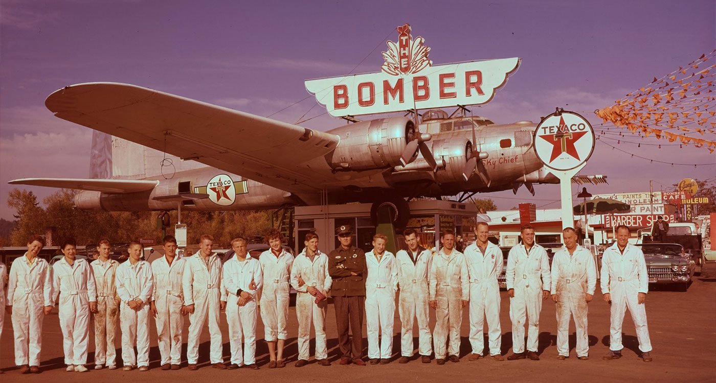 the bomber squadron restaurant